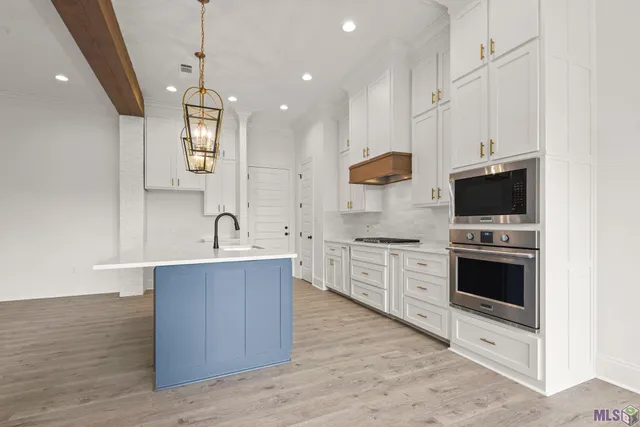 $449,000 | 1148 Ivy Street, Denham Springs, LA 70726