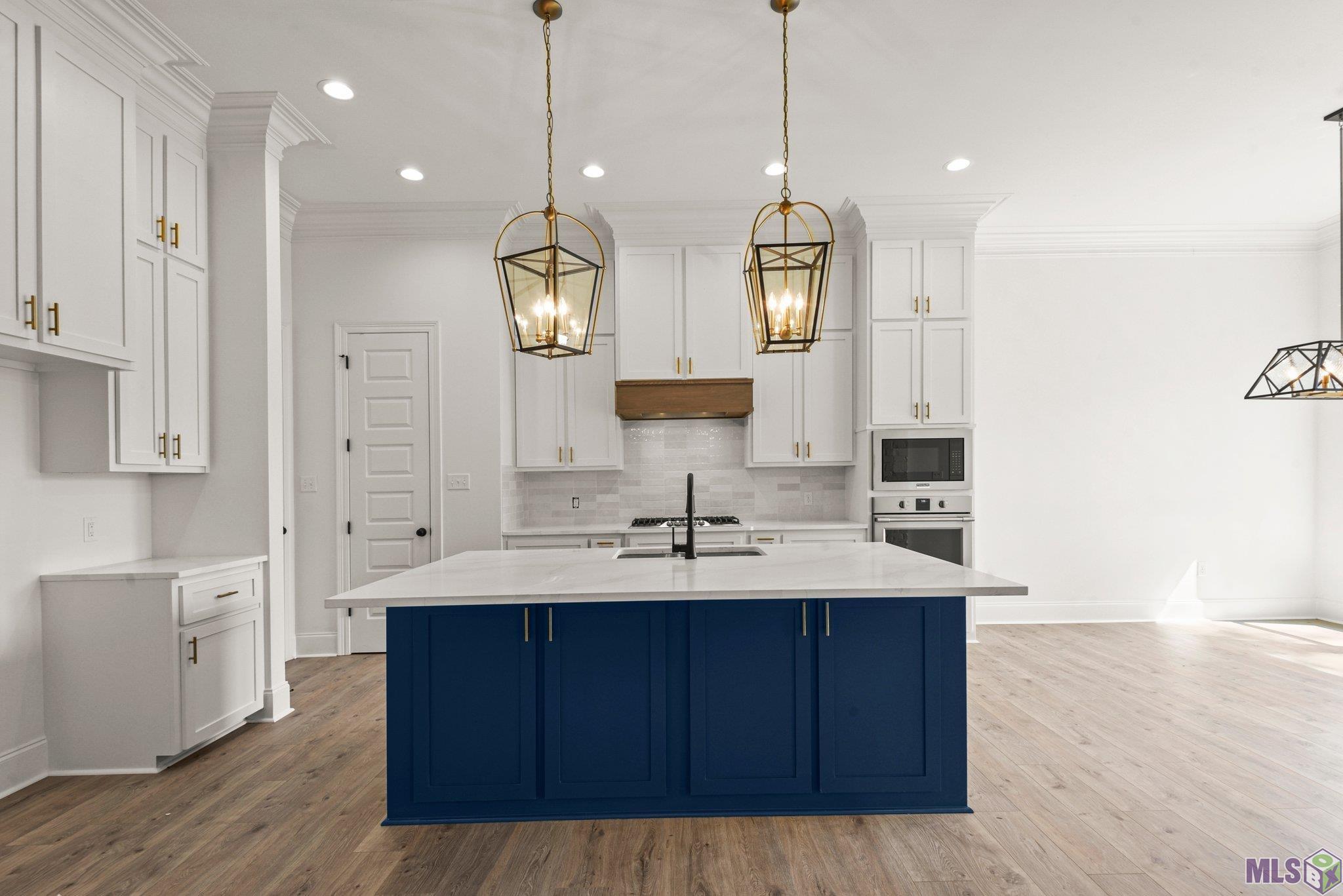 1148 Ivy Street Denham Springs, LA 70726 - Photo 5 of 22