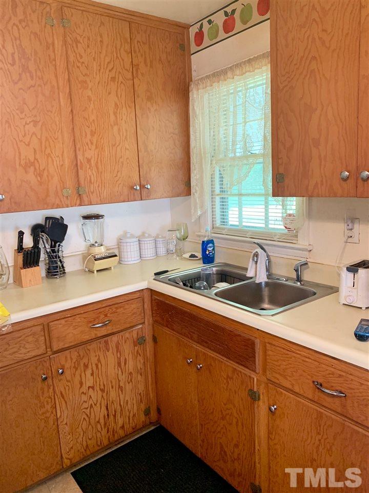 809 South State Street Raleigh, NC 27601 - Photo 10 of 17