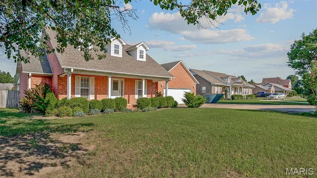 $229,000 | 1801 West Mallori Circle, Kennett, MO 63857