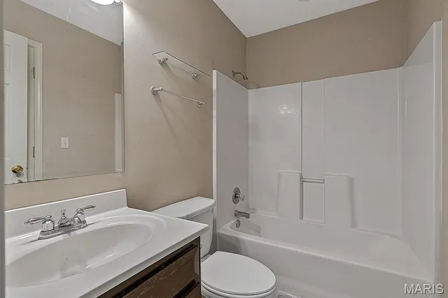 $229,000 | 1801 West Mallori Circle, Kennett, MO 63857