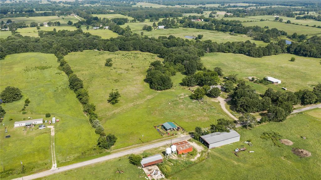 2461 County Road Blossom, TX 75416 - Photo 26 of 27