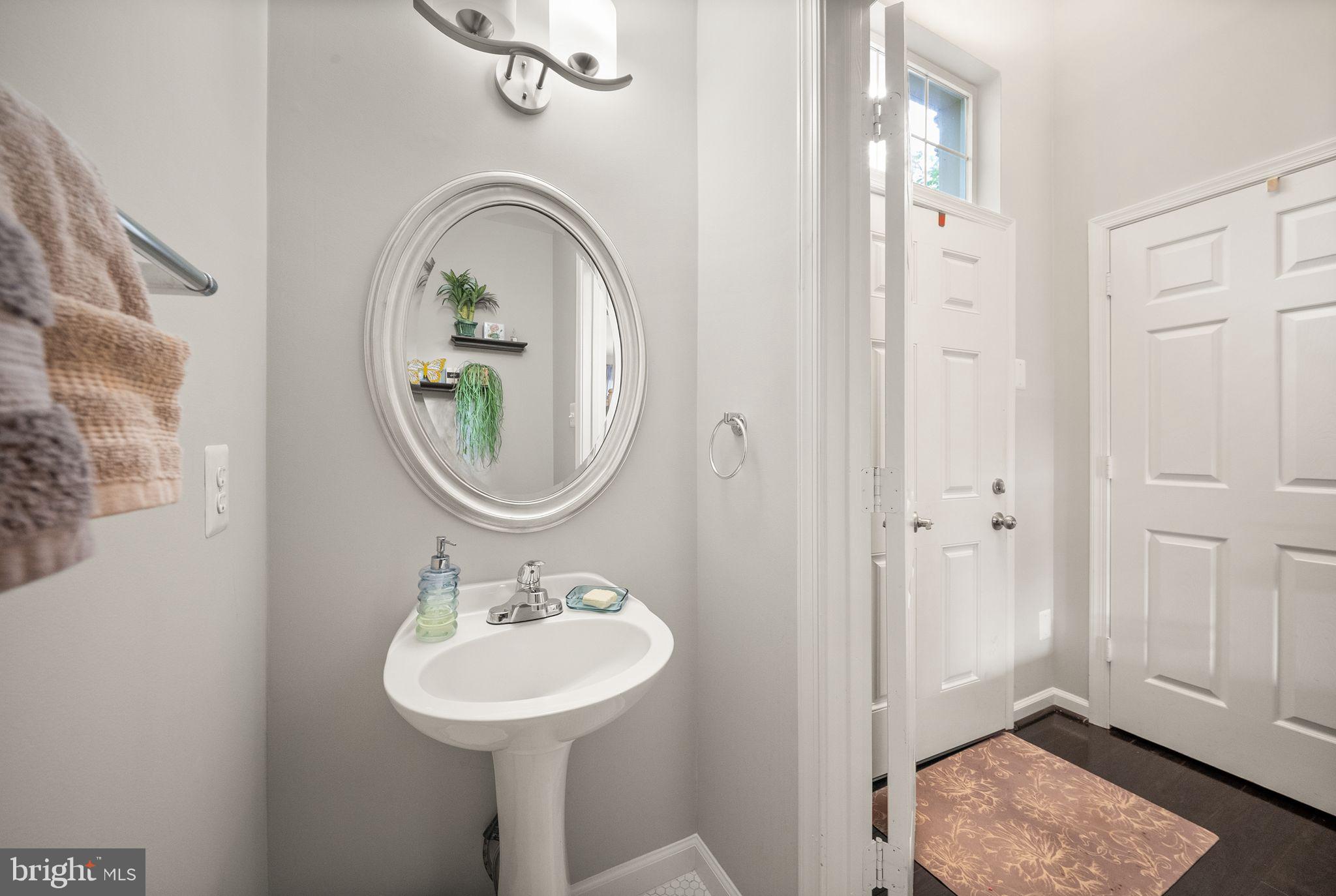 2807 Roesh Way Vienna, VA 22181 - Photo 26 of 51