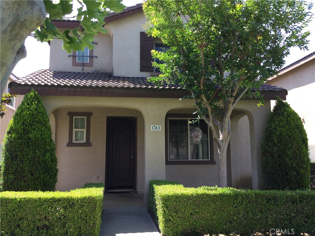 1763 Agrigento Avenue Riverside, CA 92507 - Photo 3 of 28