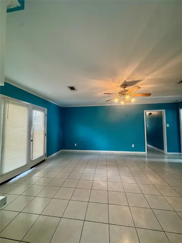 $2,300 | 8418 Hazen Street, Houston, TX 77036