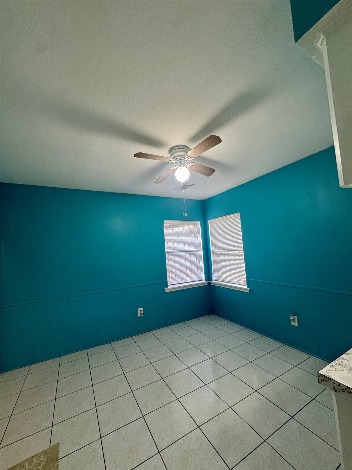8418 Hazen Street Houston, TX 77036 - Photo 8 of 25 a view of an empty room
