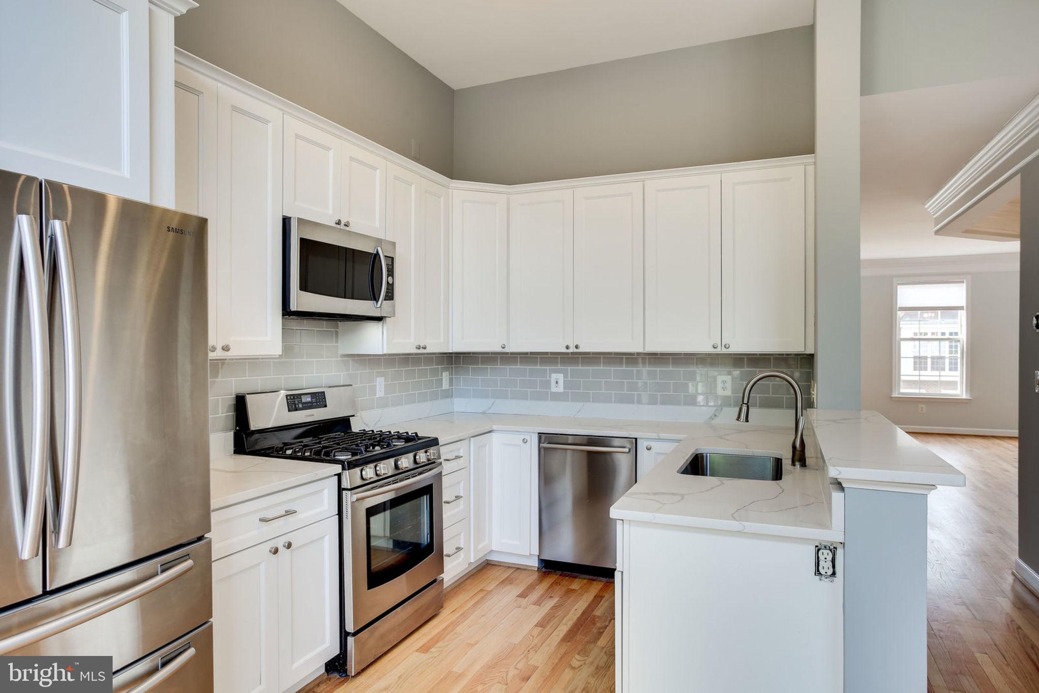 12170 Tryton Way Reston, VA 20190 - Photo 16 of 51