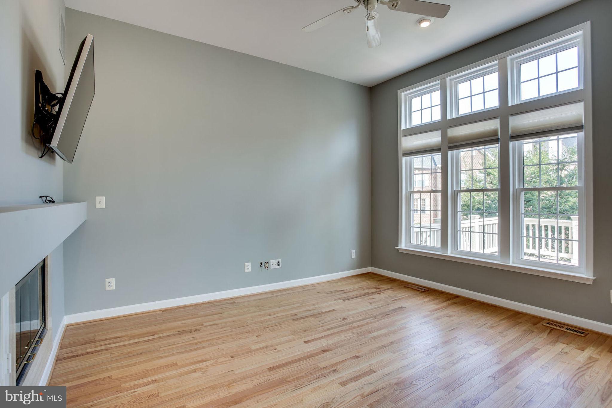 12170 Tryton Way Reston, VA 20190 - Photo 19 of 51