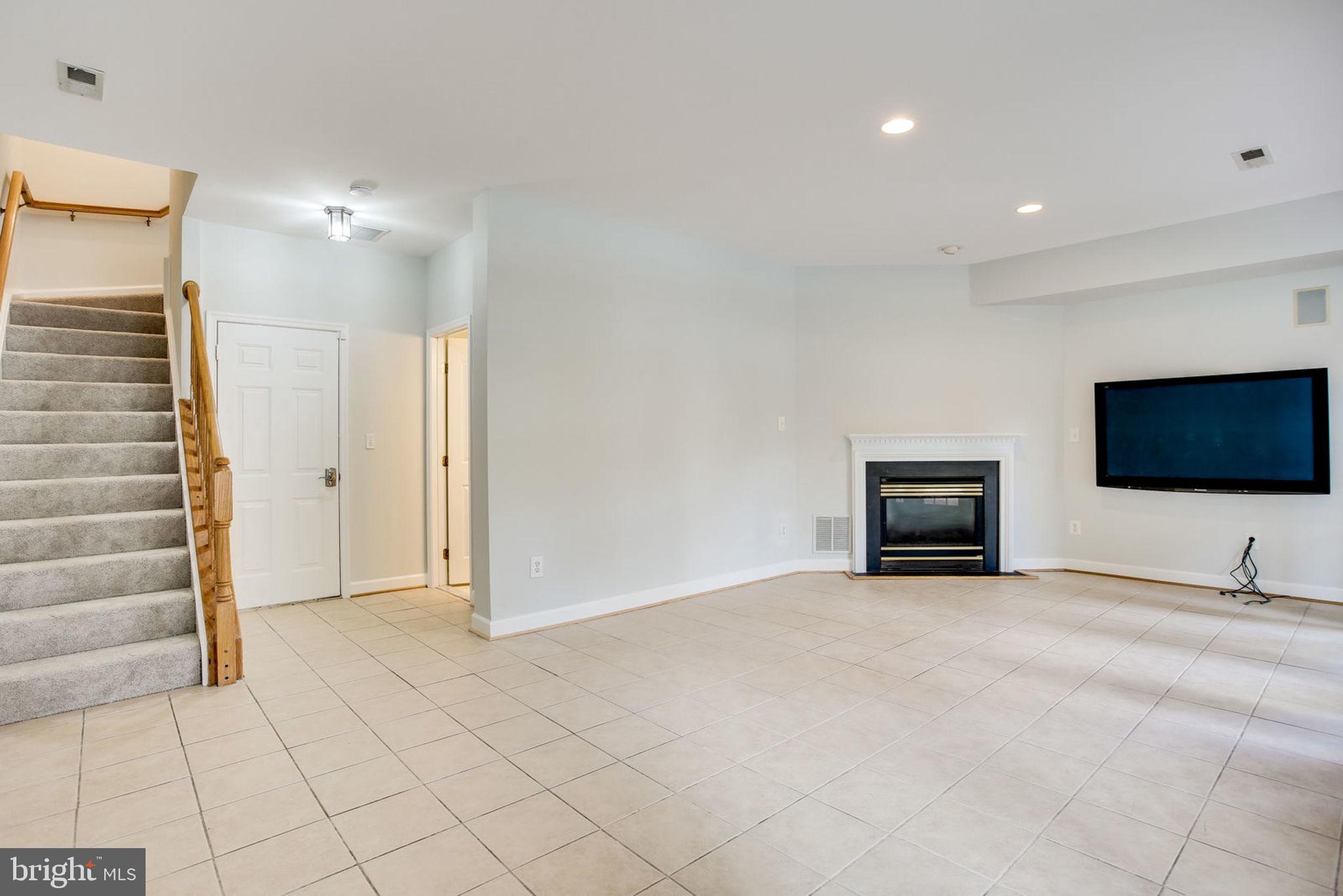 12170 Tryton Way Reston, VA 20190 - Photo 41 of 51