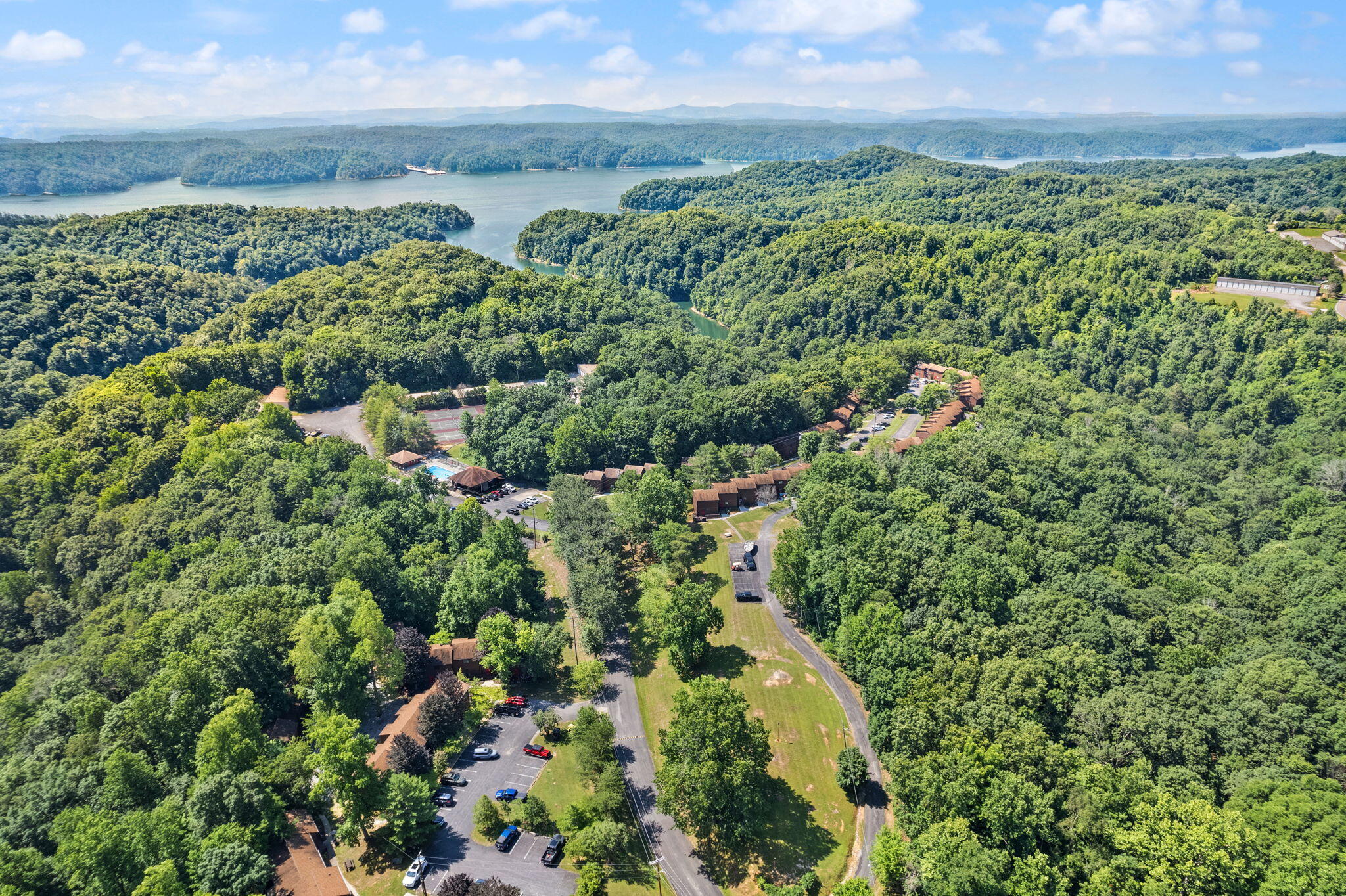 145 State Park Road, Unit R7 Jamestown, KY 42629 - Photo 9 of 19 36-web-or-mls-DJI_0030