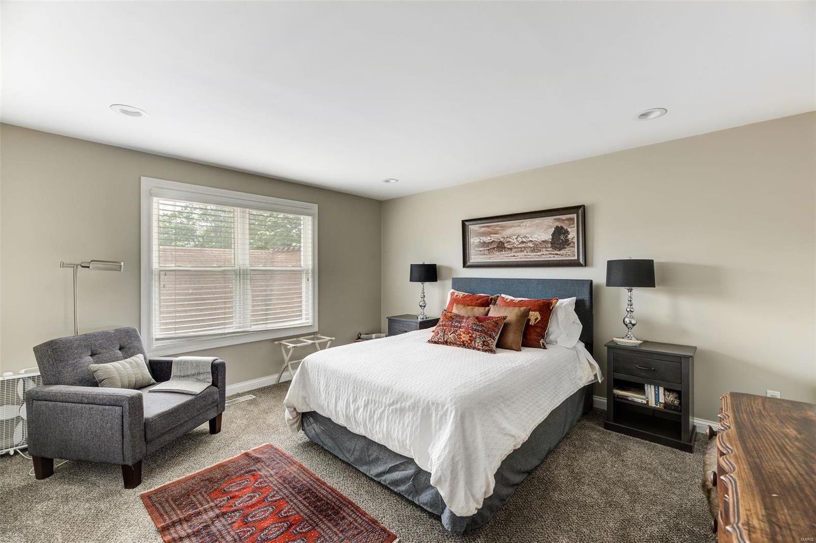 404 South Hanley Road, Unit 2S St. Louis, MO 63105 - Photo 13 of 25