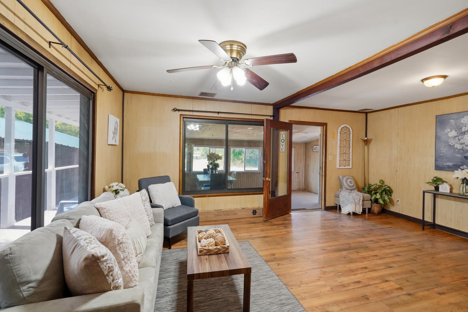 13351 Newtown Road Nevada City, CA 95959 - Photo 37 of 50 a living room with furniture and a large window