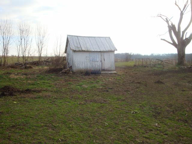 2304 South Cauble Road Salem, IN 47167 - Photo 14 of 36