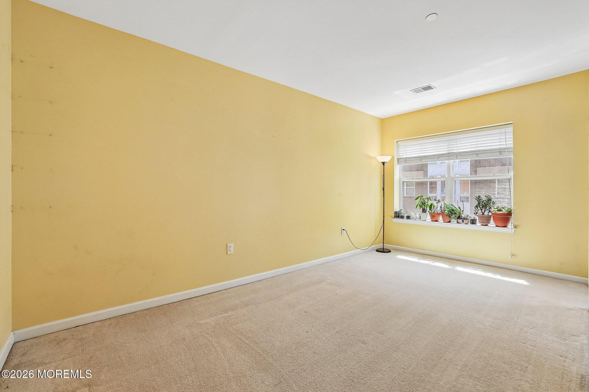 368 Rector Street, Unit 419 Perth Amboy, NJ 08861 - Photo 8 of 19 001