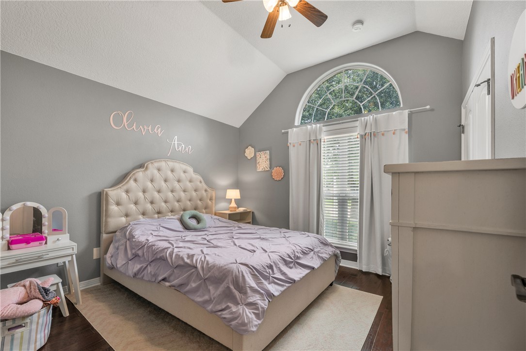 2703 Hickory Court Bryan, TX 77808 - Photo 22 of 26