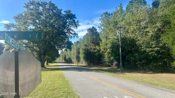 $69,900 | 0 Flowersview Boulevard, Laurel Hill, FL 32567