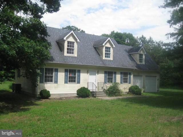 Exterior (Front)