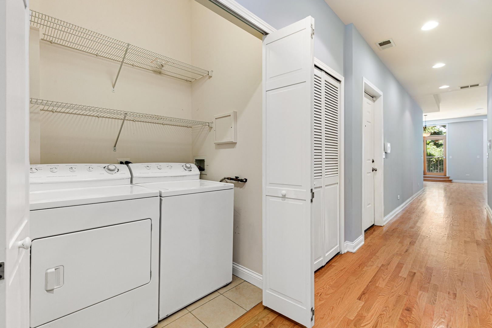 1504 West Ohio Street, Unit 2 Chicago, IL 60642 - Photo 15 of 28