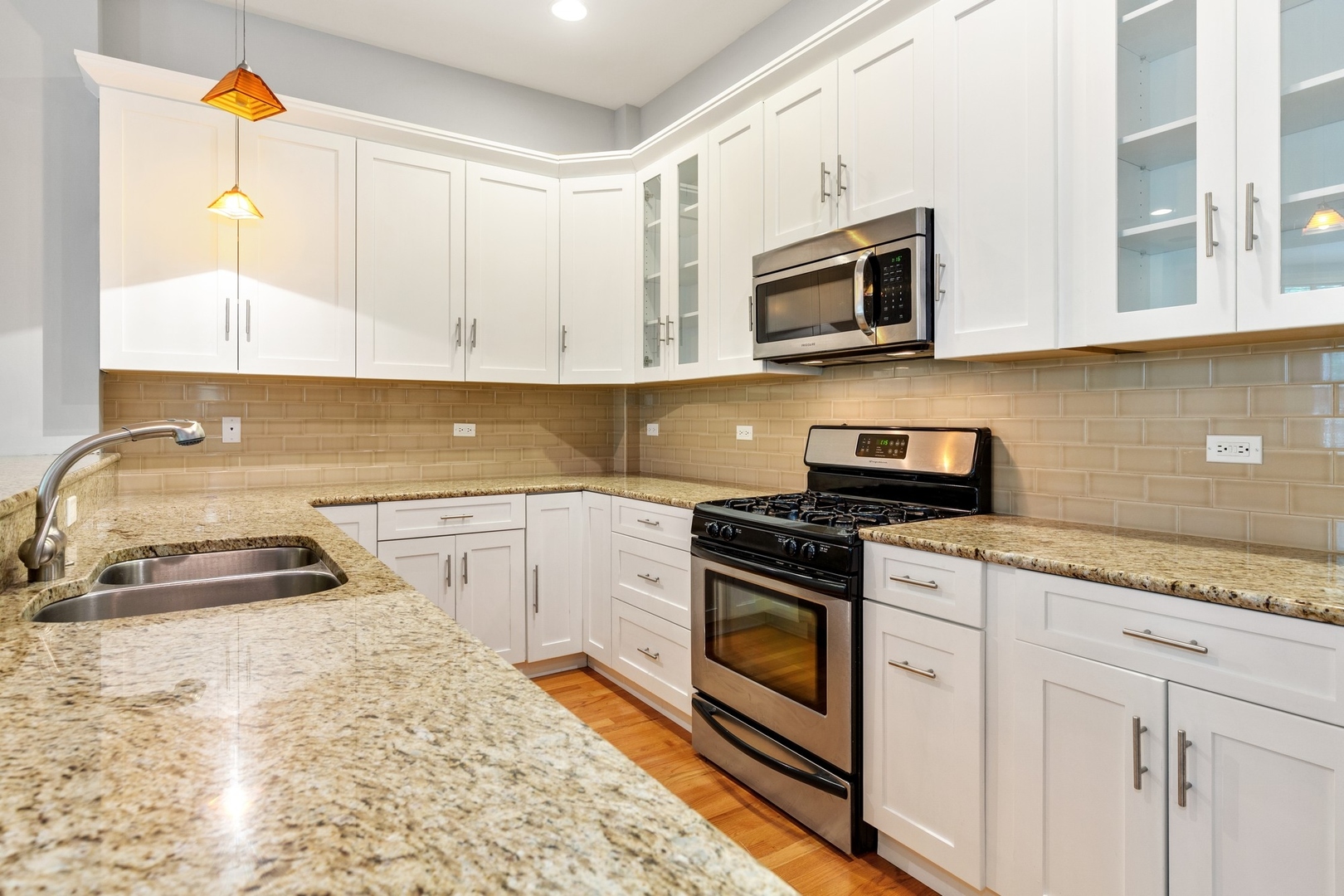 1504 West Ohio Street, Unit 2 Chicago, IL 60642 - Photo 5 of 28
