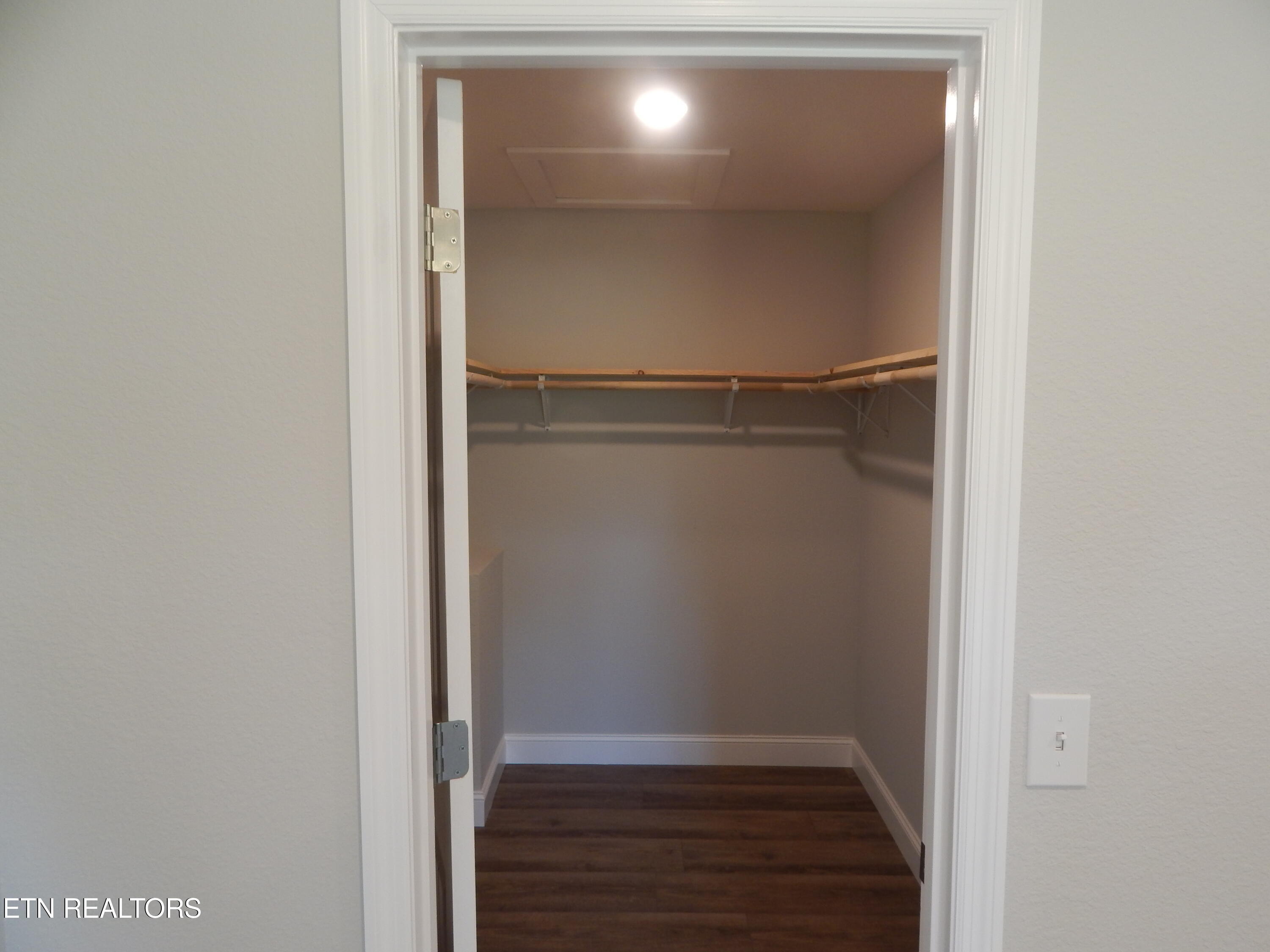 147 County Road 537 Etowah, TN 37331 - Photo 17 of 35 DSCN0431