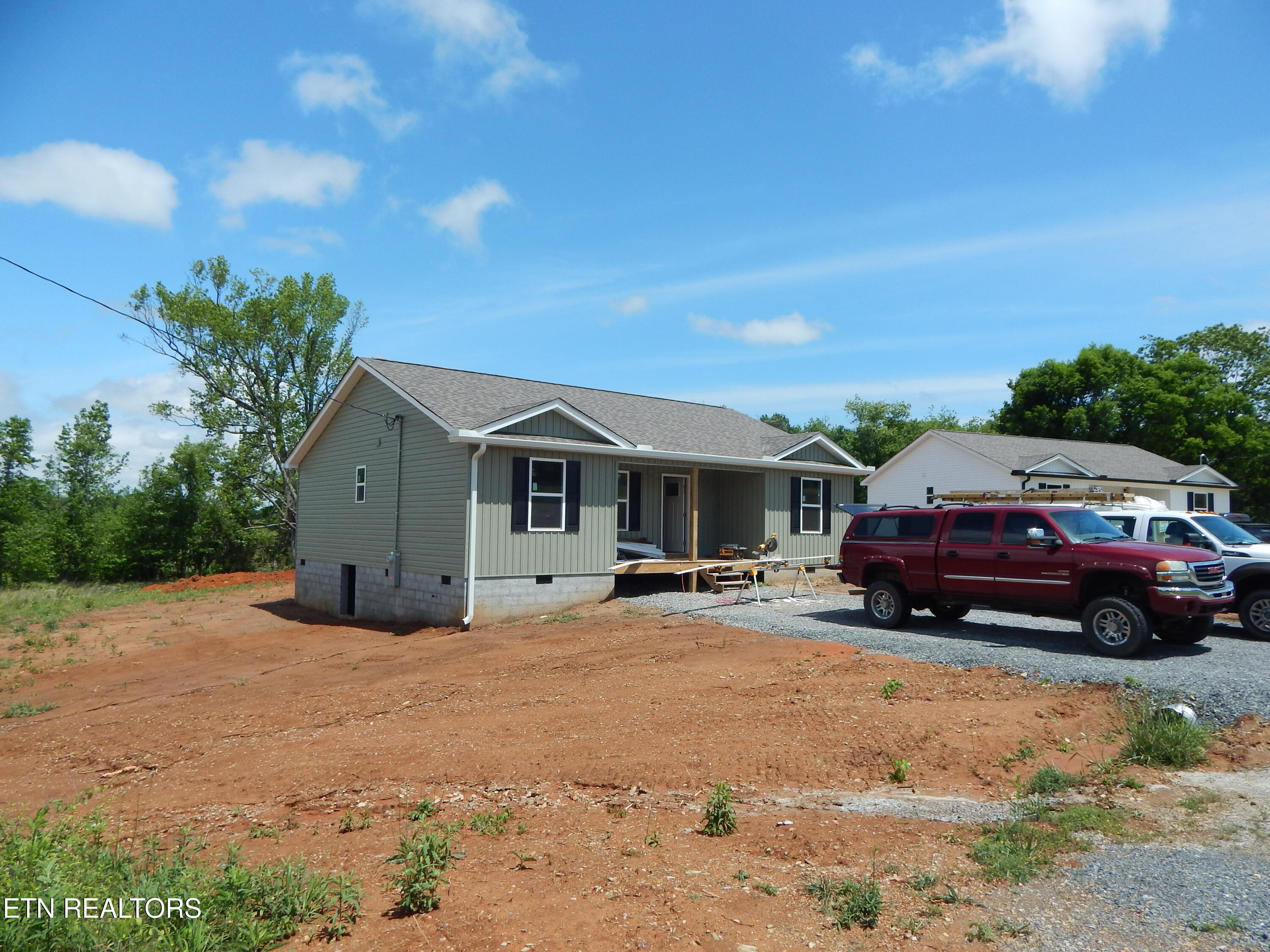 147 County Road 537 Etowah, TN 37331 - Photo 2 of 35 DSCN0458