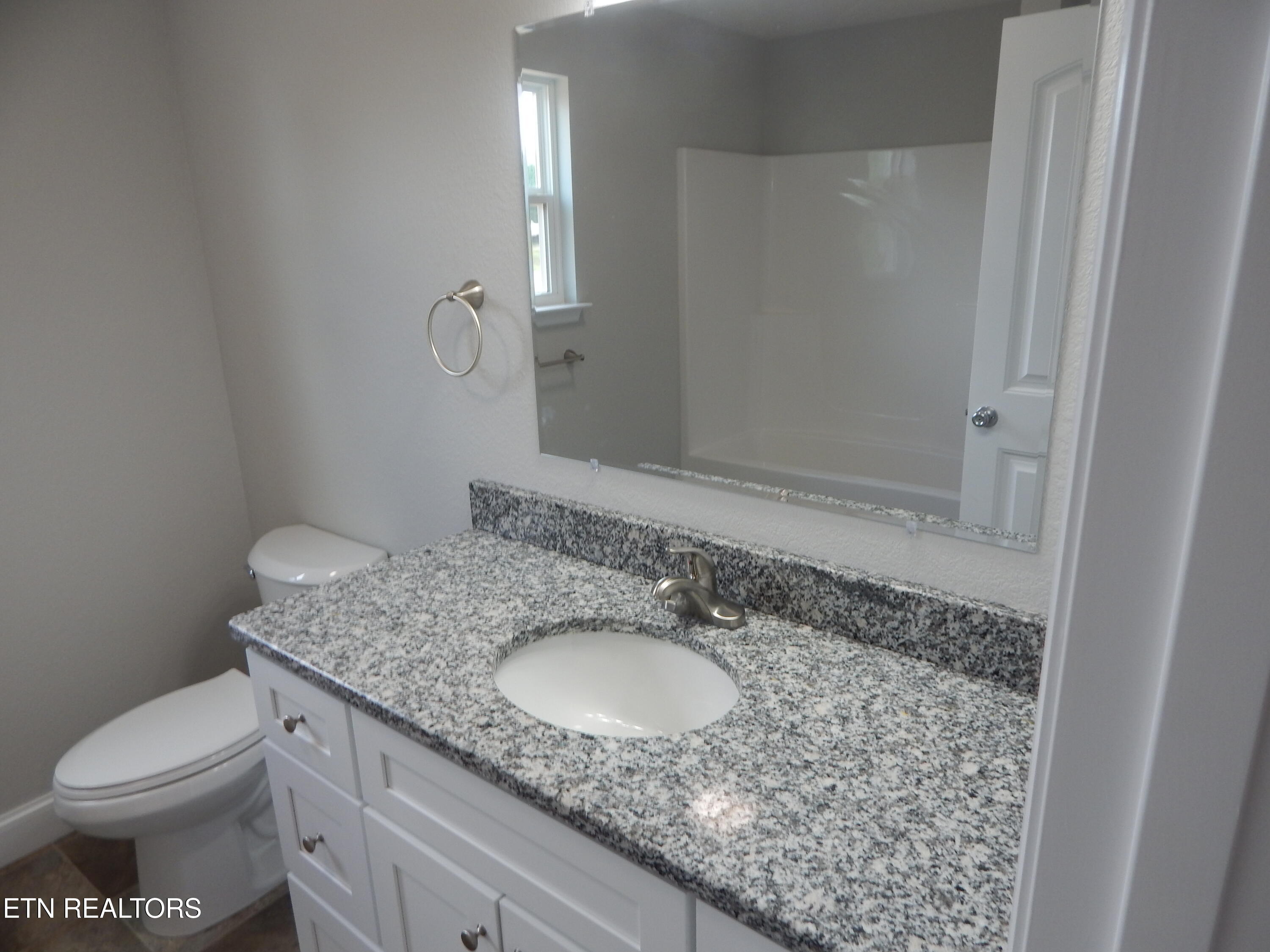 147 County Road 537 Etowah, TN 37331 - Photo 28 of 35 DSCN0448