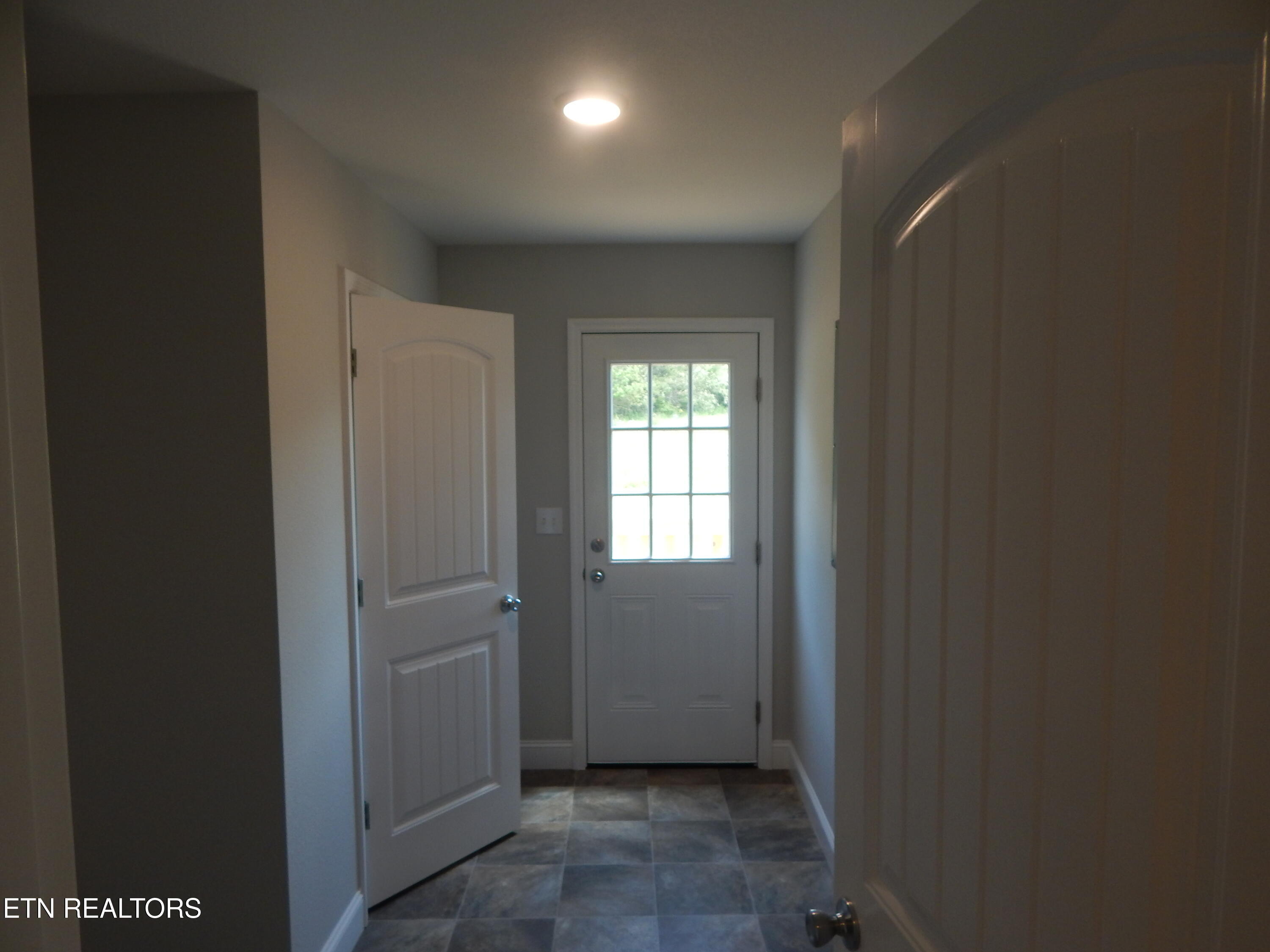 147 County Road 537 Etowah, TN 37331 - Photo 35 of 35 DSCN0455