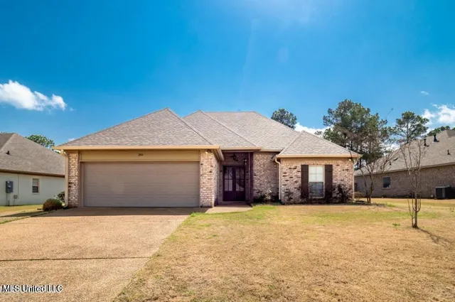 $2,650 | 2014 East Ridge Circle, Madison, MS 39110
