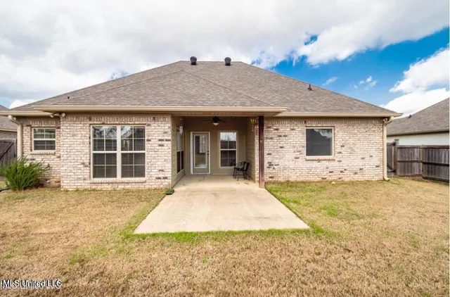 $2,650 | 2014 East Ridge Circle, Madison, MS 39110