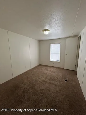 $1,400 | 1105 Aspen Avenue, Craig, CO 81625