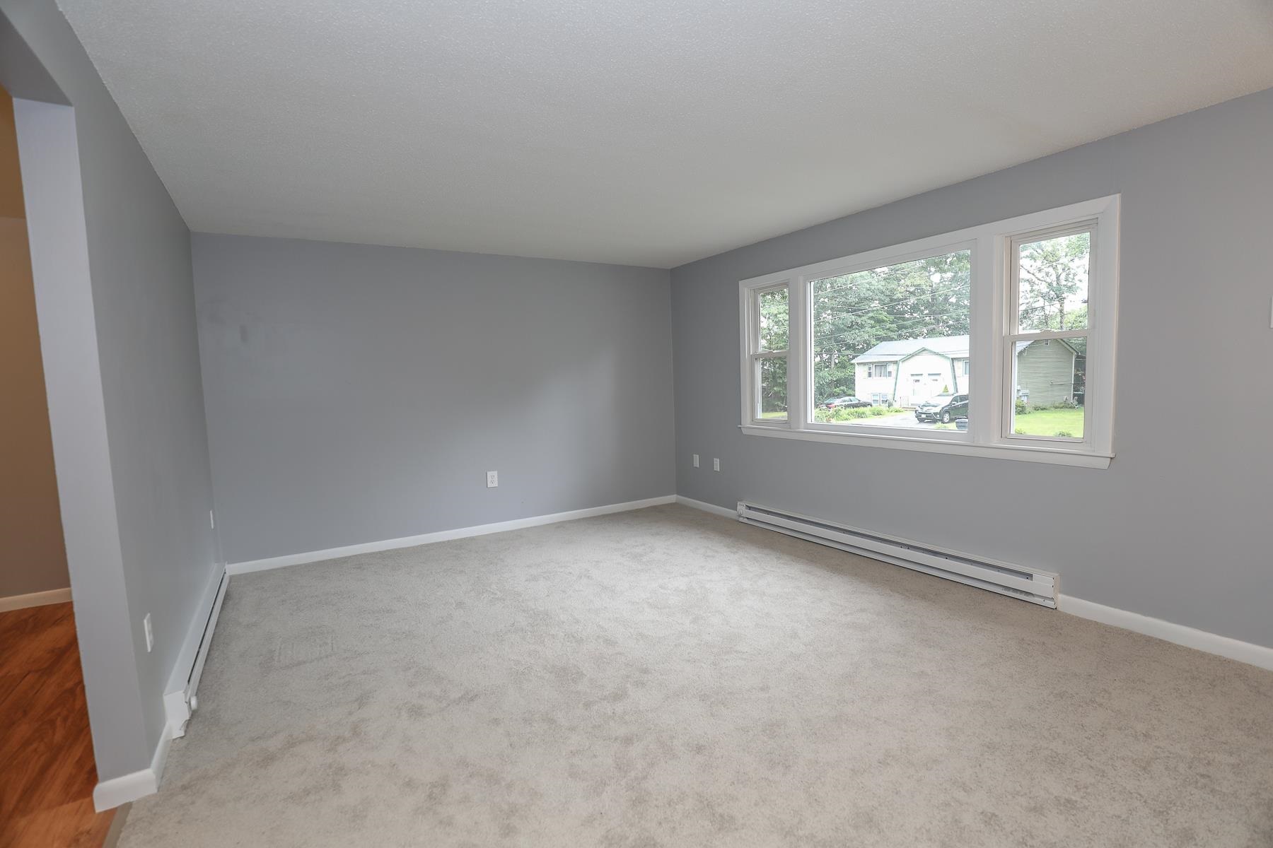 46 Derryfield Road, Unit R Derry, NH 03038 - Photo 14 of 33