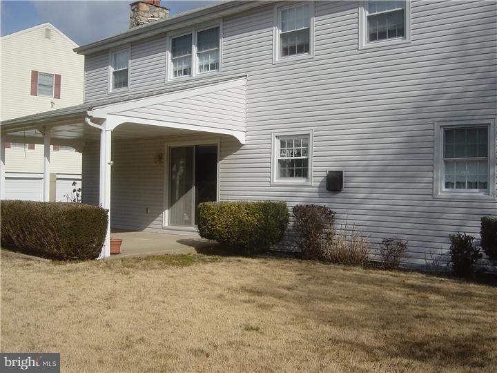 712 Timber Trail Lane Springfield, PA 19064 - Photo 15 of 17 Exterior Back