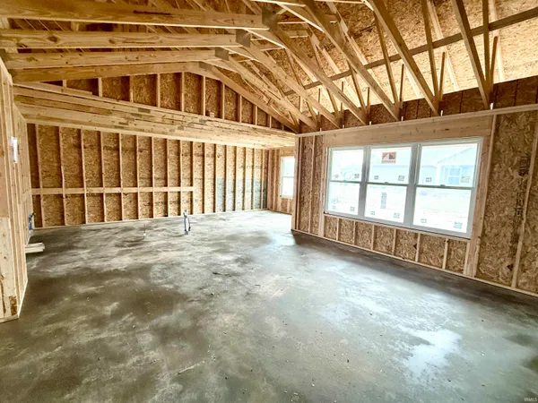 $321,975 | 2315 Chandler Way, Auburn, IN 46706