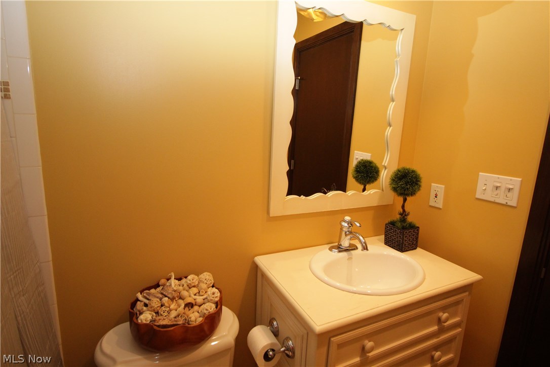 2309 Edgehill Road Cleveland, OH 44106 - Photo 18 of 26 Gallery Image 18
