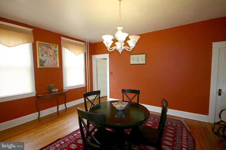 5604 Pilgrim Road Baltimore, MD 21214 - Photo 11 of 20 Dining Room