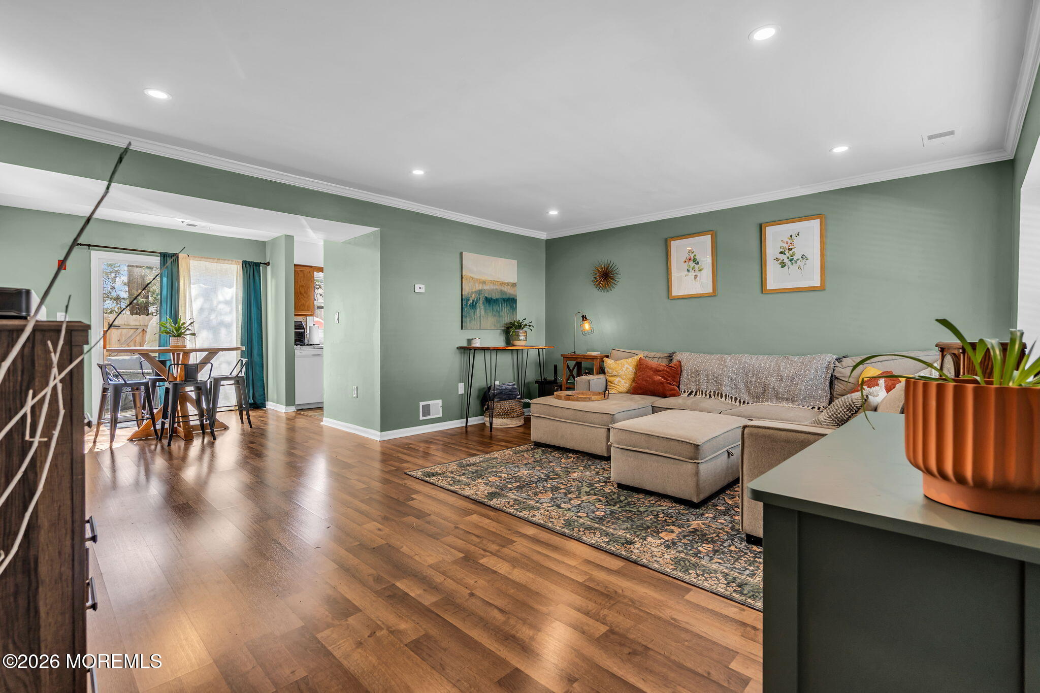 39 Independence Court Jackson, NJ 08527 - Photo 7 of 24 a living room with furniture and a table