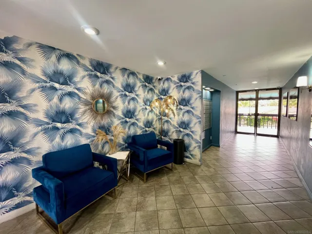 $865,000 | 727 Sapphire Street, Unit 301, San Diego, CA 92109