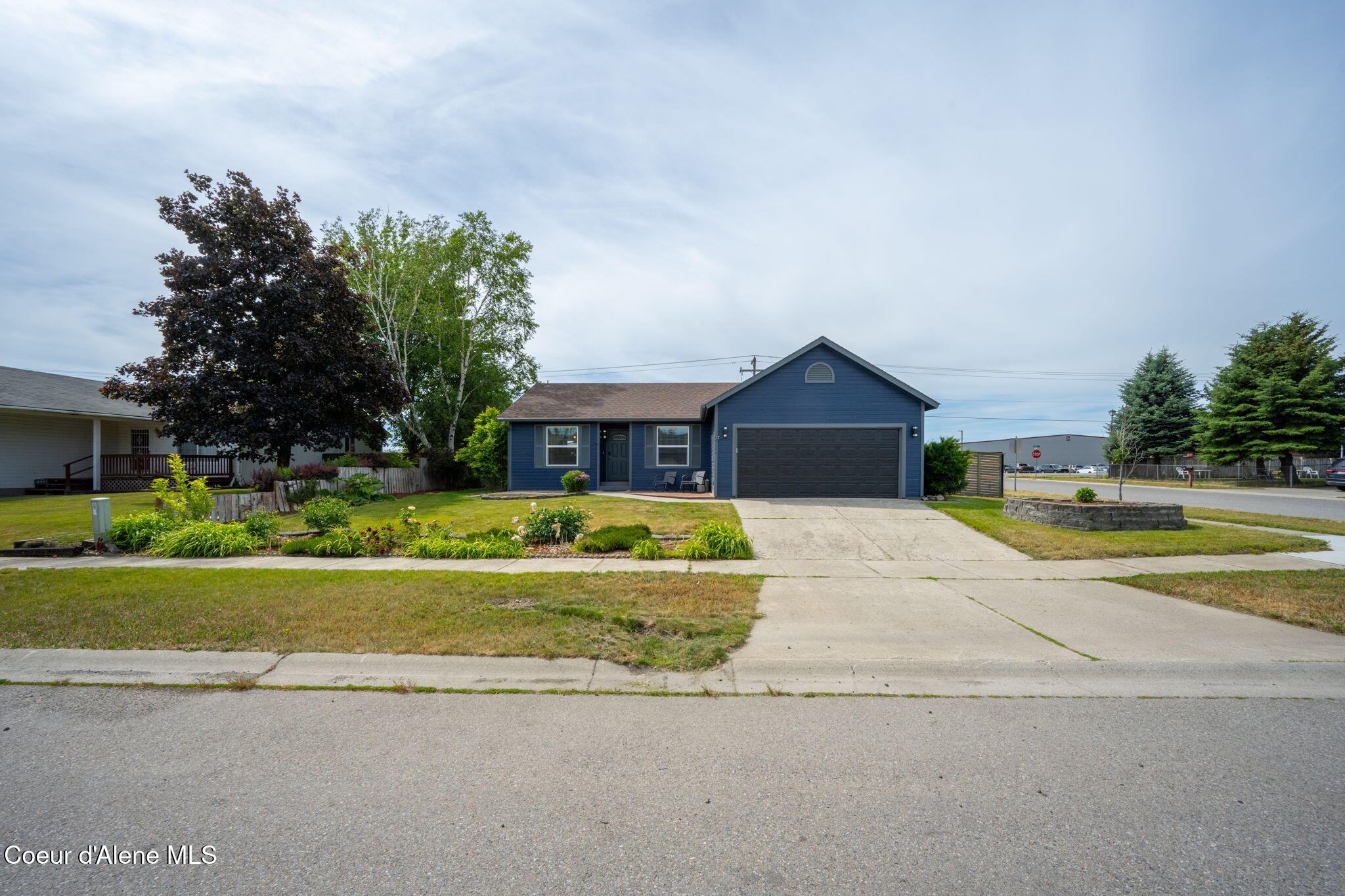 7554 West Robin Road Rathdrum, ID 83858 - Photo 3 of 33 1-web-or-mls-DSC_5124