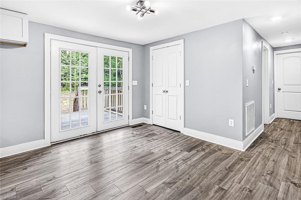 1152 Browns Mill Road Robbins, NC 27325 - Photo 5 of 27