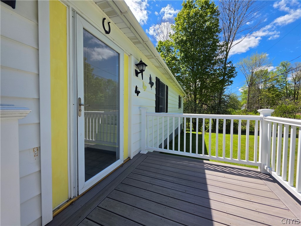 147 Gildner Road Central Square, NY 13036 - Photo 6 of 48 Front deck