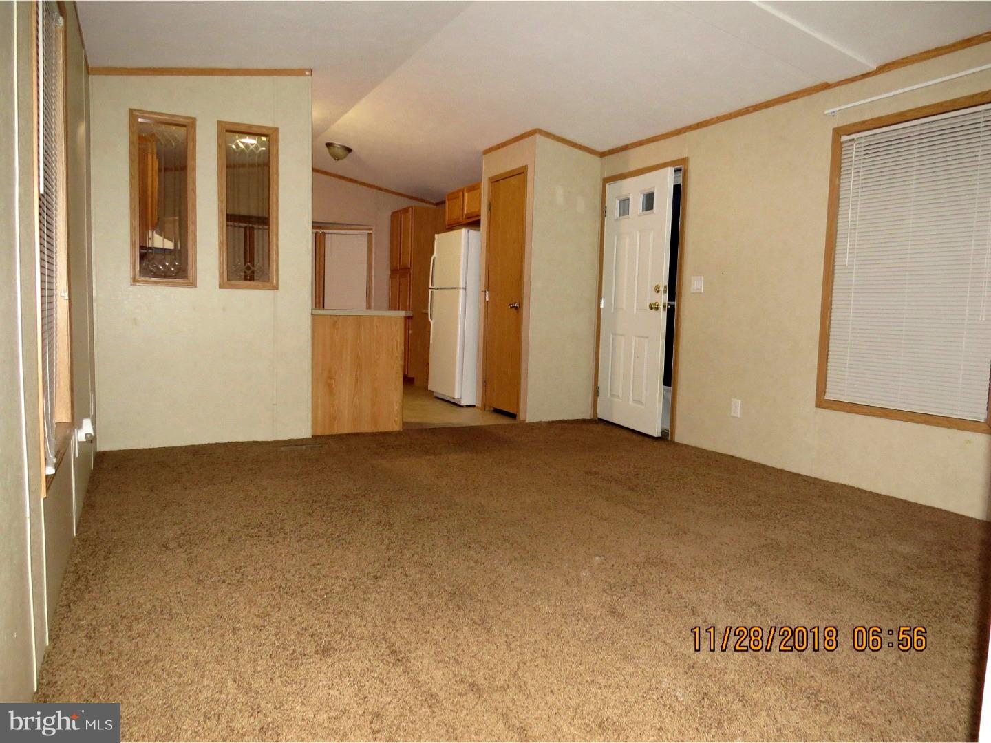 716 Mountain Road Pine Grove, PA 17963 - Photo 8 of 14 Living Room