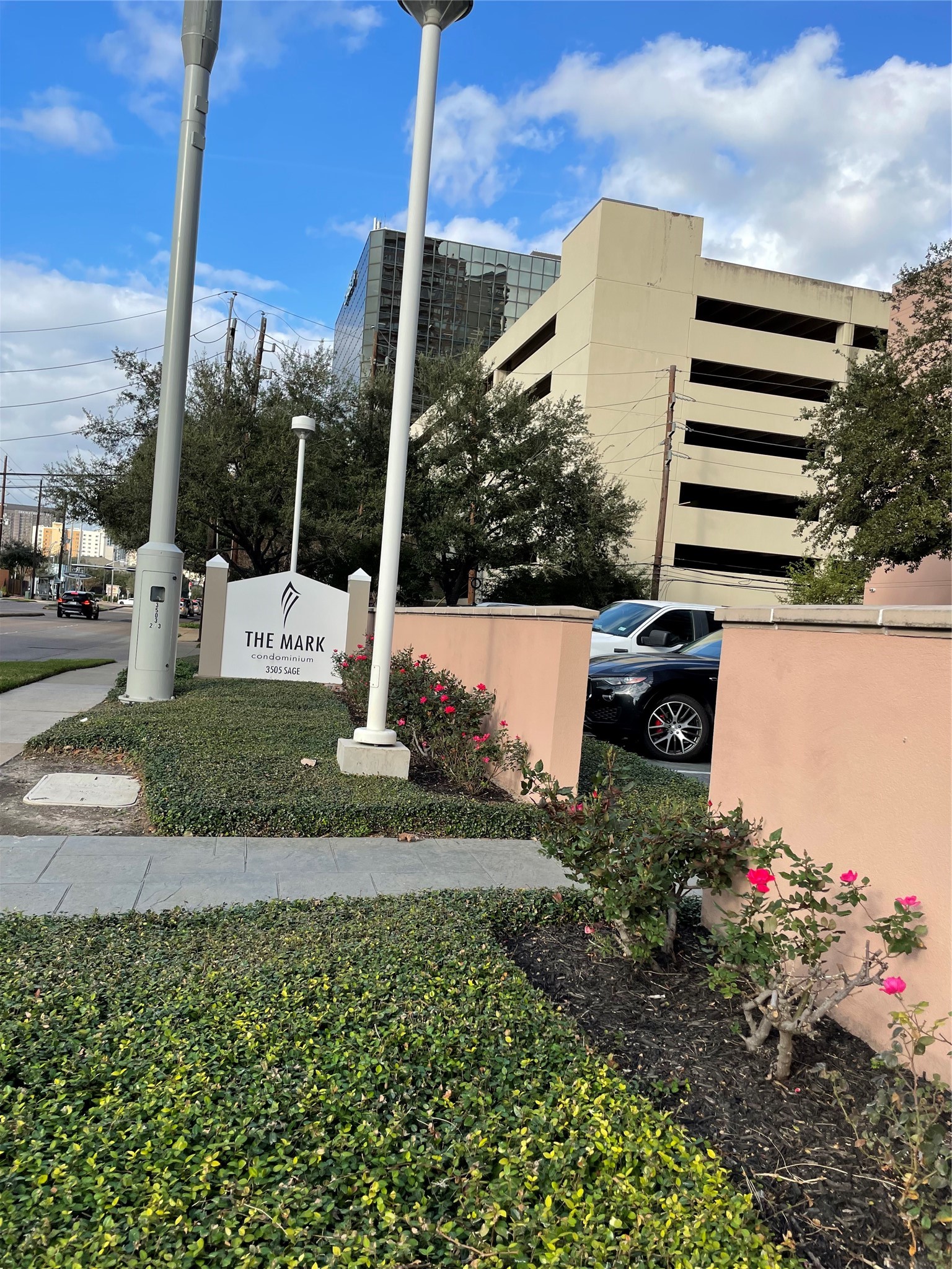 3505 Sage Road, Unit 1403 Houston, TX 77056 - Photo 19 of 20