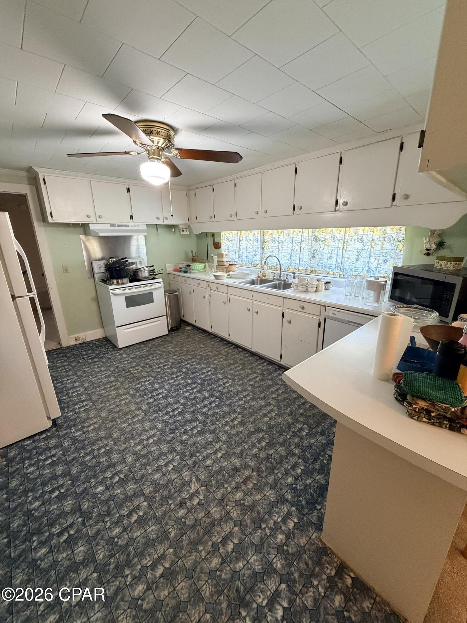 5373 8th Street Malone, FL 32445 - Photo 10 of 17