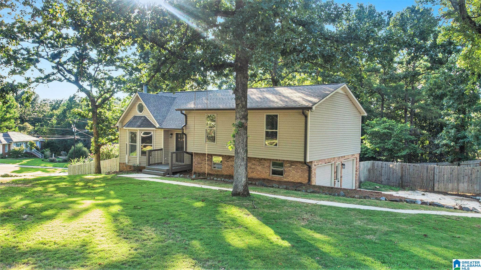1141 Independence Drive Alabaster, AL 35007 - Photo 3 of 38
