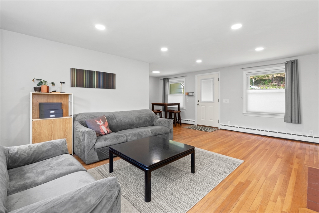 77 High Street Topsfield, MA 01983 - Photo 19 of 33 Gallery Image 19