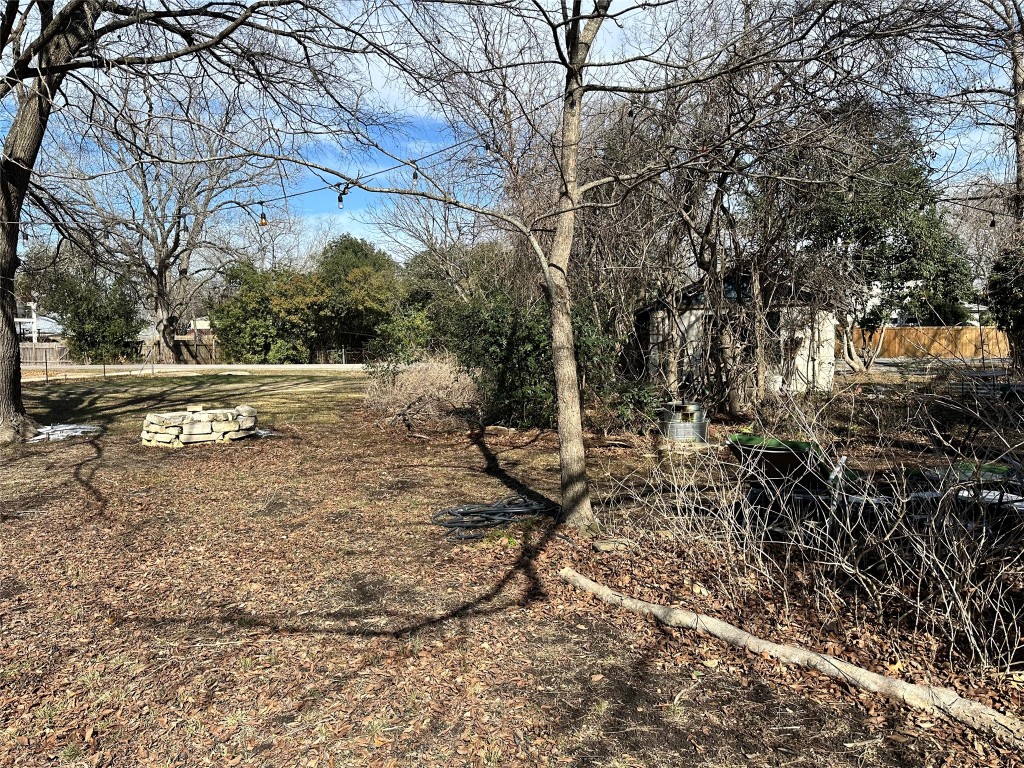 200 South Cedar Street Buda, TX 78610 - Photo 14 of 21