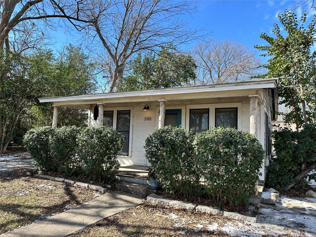 200 South Cedar Street Buda, TX 78610 - Photo 18 of 21