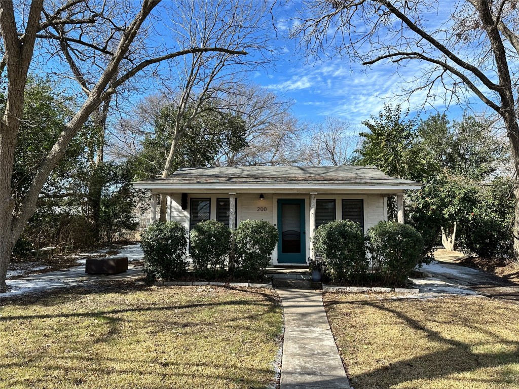 200 South Cedar Street Buda, TX 78610 - Photo 19 of 21