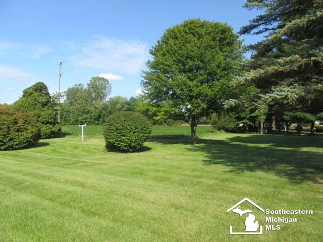 12880 South Custer Road Dundee, MI 48131 - Photo 31 of 34