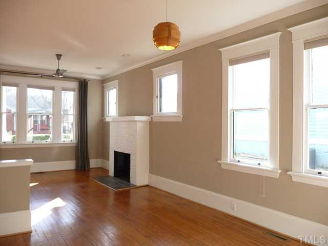 625 East Franklin Street Raleigh, NC 27604 - Photo 3 of 25 Sellers are a designer couple and family who were recently lured to Seattle. They purchased the home in 2005 as it was undergoing a major rehab and added their own personal touches throughout the house. They are only the 2nd owners since the 1930s.